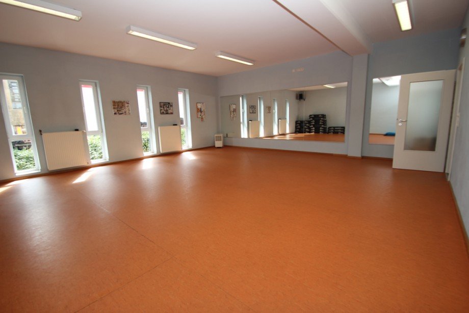  B�rohaus Oberhonnefeld-Gierend