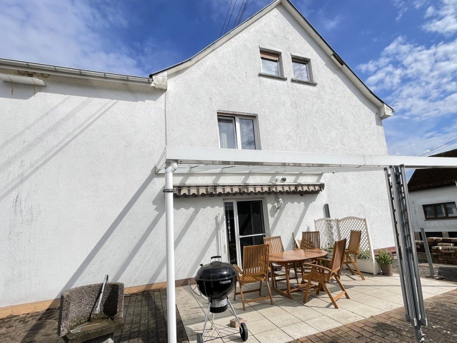gro�e Terrasse Einfamilienhaus Selters