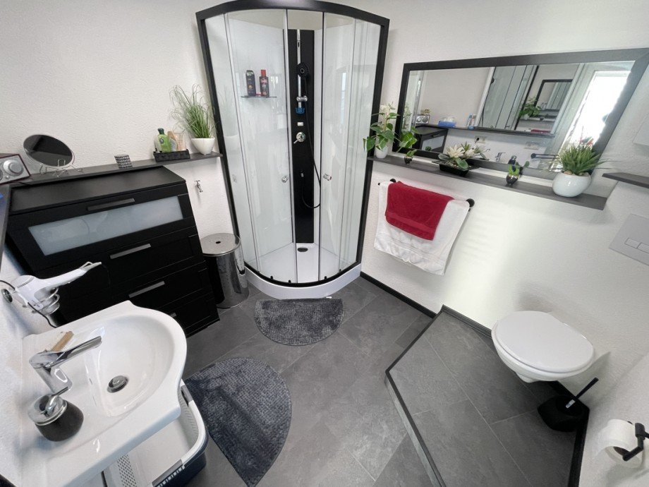 Duschbad Einfamilienhaus Neustadt/Wied