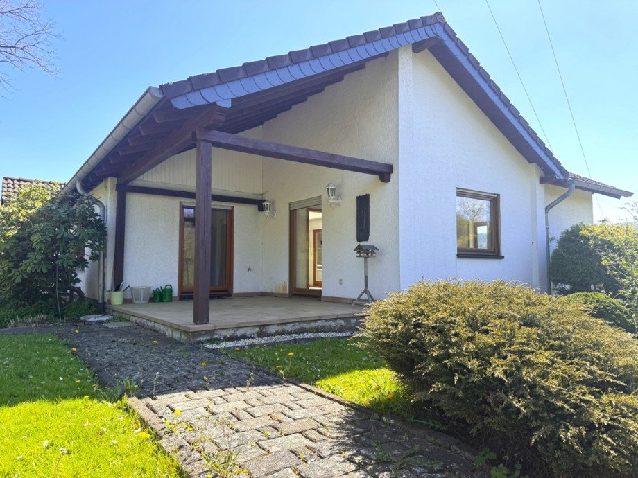 Seitenansicht Bungalow Neustadt/Wied