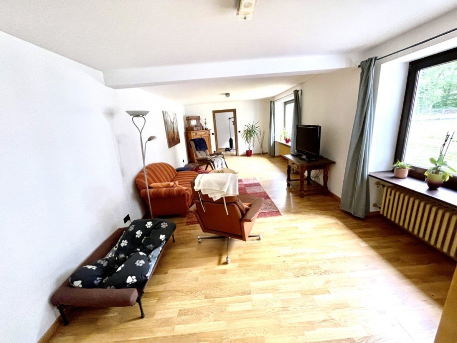 Hauptwohnung: Schlafzimmer m�glich Einfamilienhaus Linz am Rhein