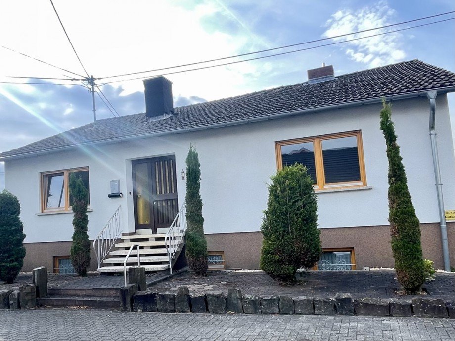  Einfamilienhaus Gro�maischeid