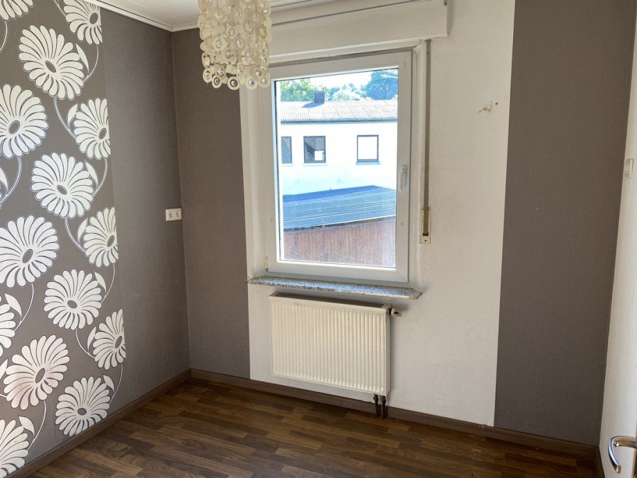 B�ro im Erdgeschoss Einfamilienhaus Gro�maischeid