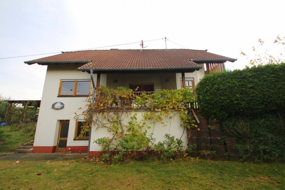 R�ckansicht Einfamilienhaus Breitscheid