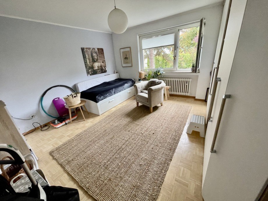 Schlafzimmer - 1. OG links Mehrfamilienhaus K�ln / Niehl